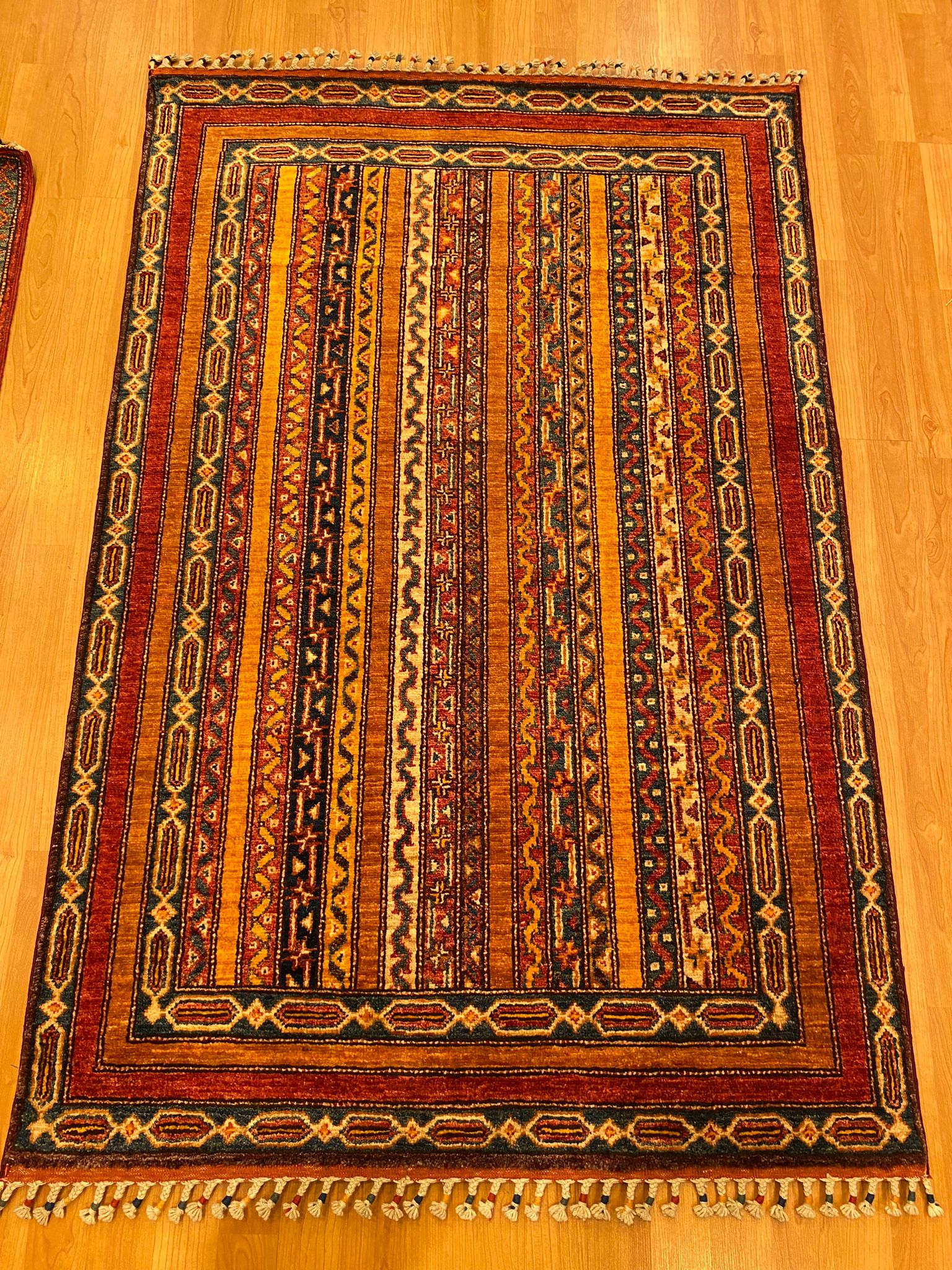 1.5m x 1m Sivas Shawl Carpets 2
