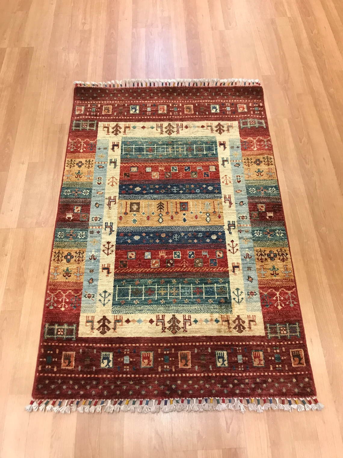 4' x 2'7'' Custom-made Carpet