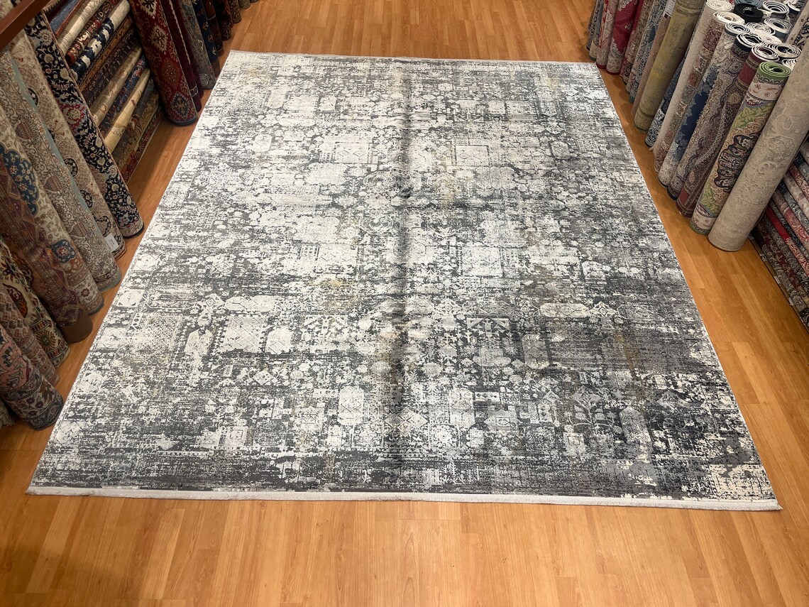 9'10 ''x 7'10'' Bamboo Silk Carpet